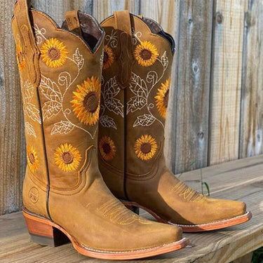Clementine | Ankle Boots With Embroidered Sunflower Detail