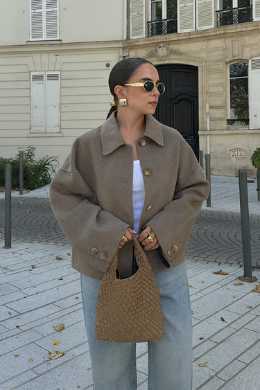 Boxy Cropped Wool Coat – Oversized Short Winter Jacket