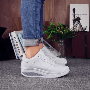 Black Leather Sneakers – Platform Sole Everyday Trainer
