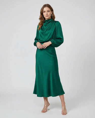 Long Sleeve Satin Evening Dress – Elegant Formal Occasion Dress