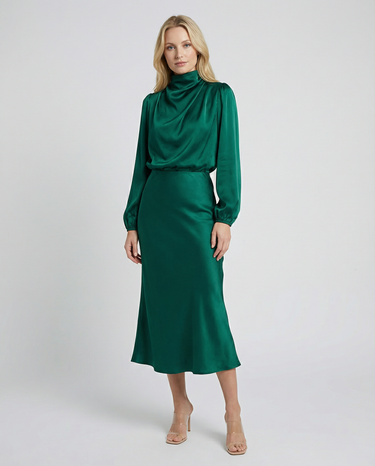 Long Sleeve Satin Evening Dress – Elegant Formal Occasion Dress