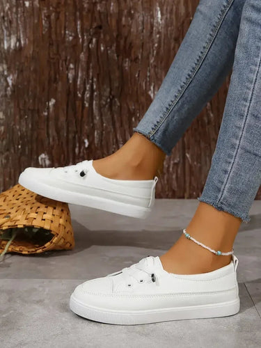 Casual Round Toe Flat Shoes – Classic Lace-Up Trainer