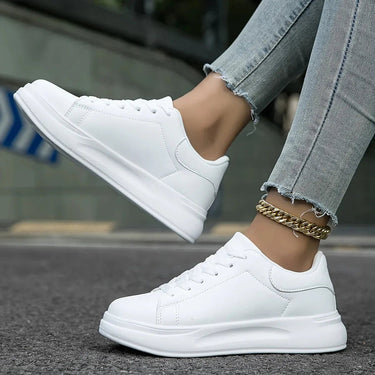 White Leather Sneakers – Minimal Clean Everyday Trainer
